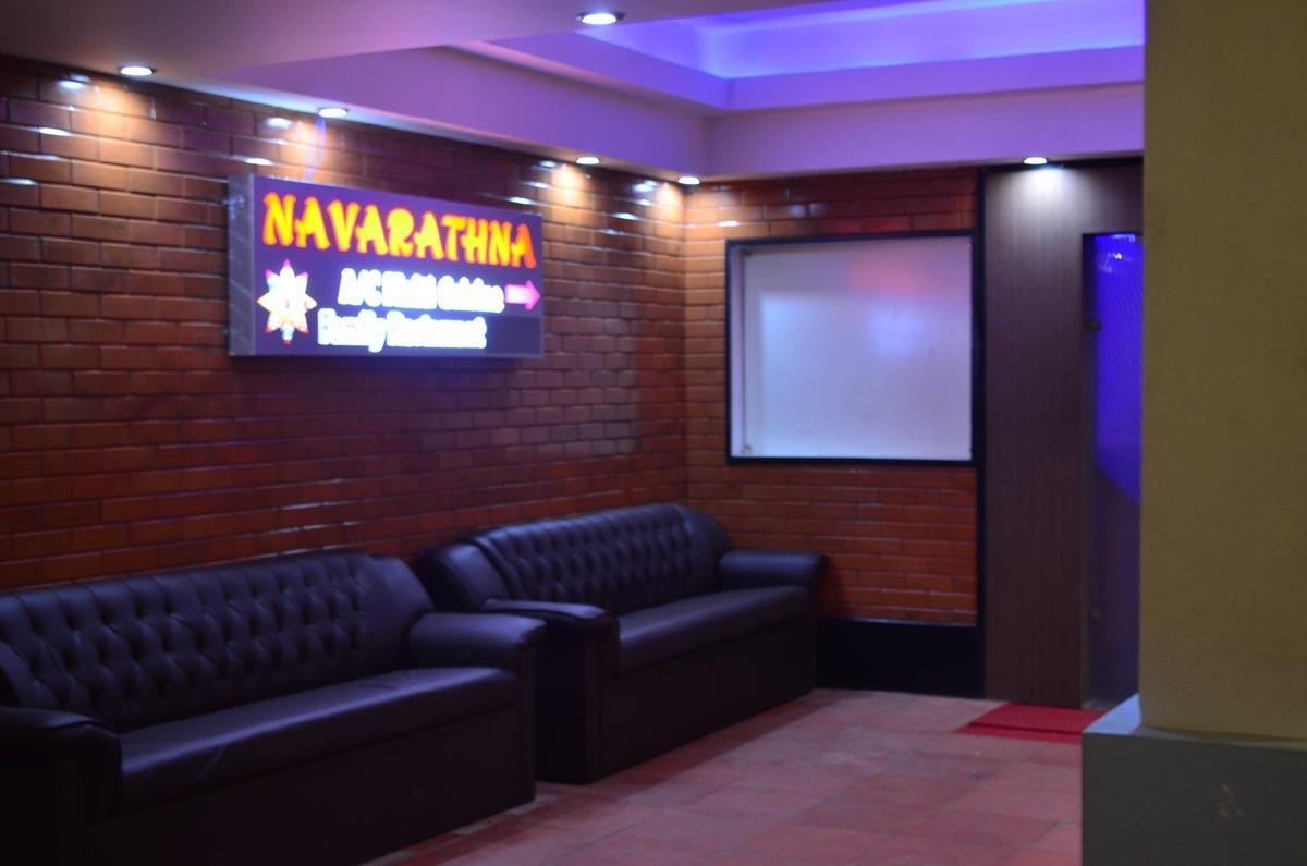 Century Executive Hotel Udupi Bagian luar foto